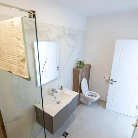 Marina View Mamaia Nord * Неводарі