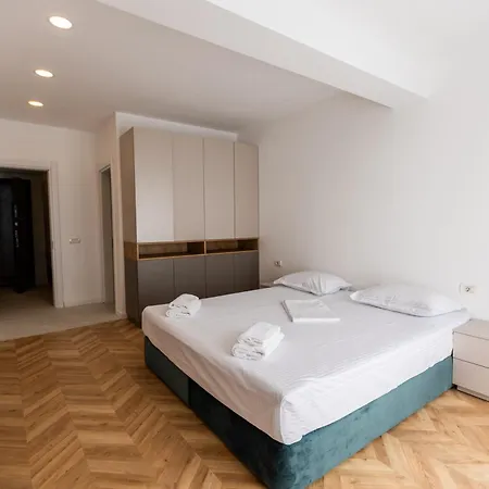 Marina View Mamaia Nord Апартаменти Неводарі